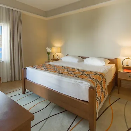 Xanadu Island Szálloda 5*