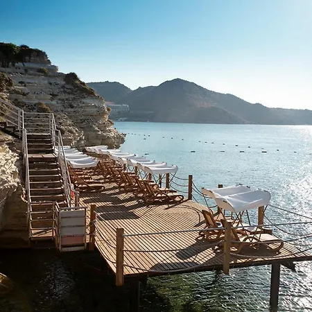 Xanadu Island 5* Akyarlar