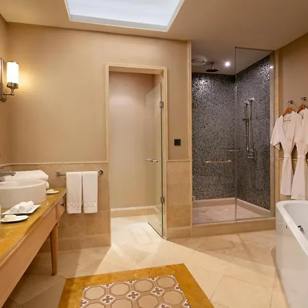 Xanadu Island Szálloda