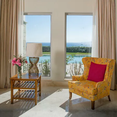 Xanadu Island Hotel