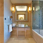Xanadu Island Hotel 5*