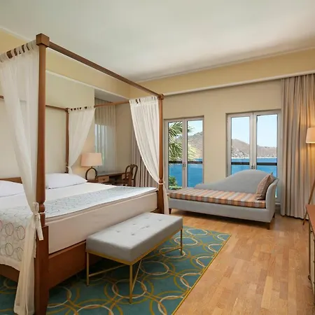 Xanadu Island فندق أكيارلار